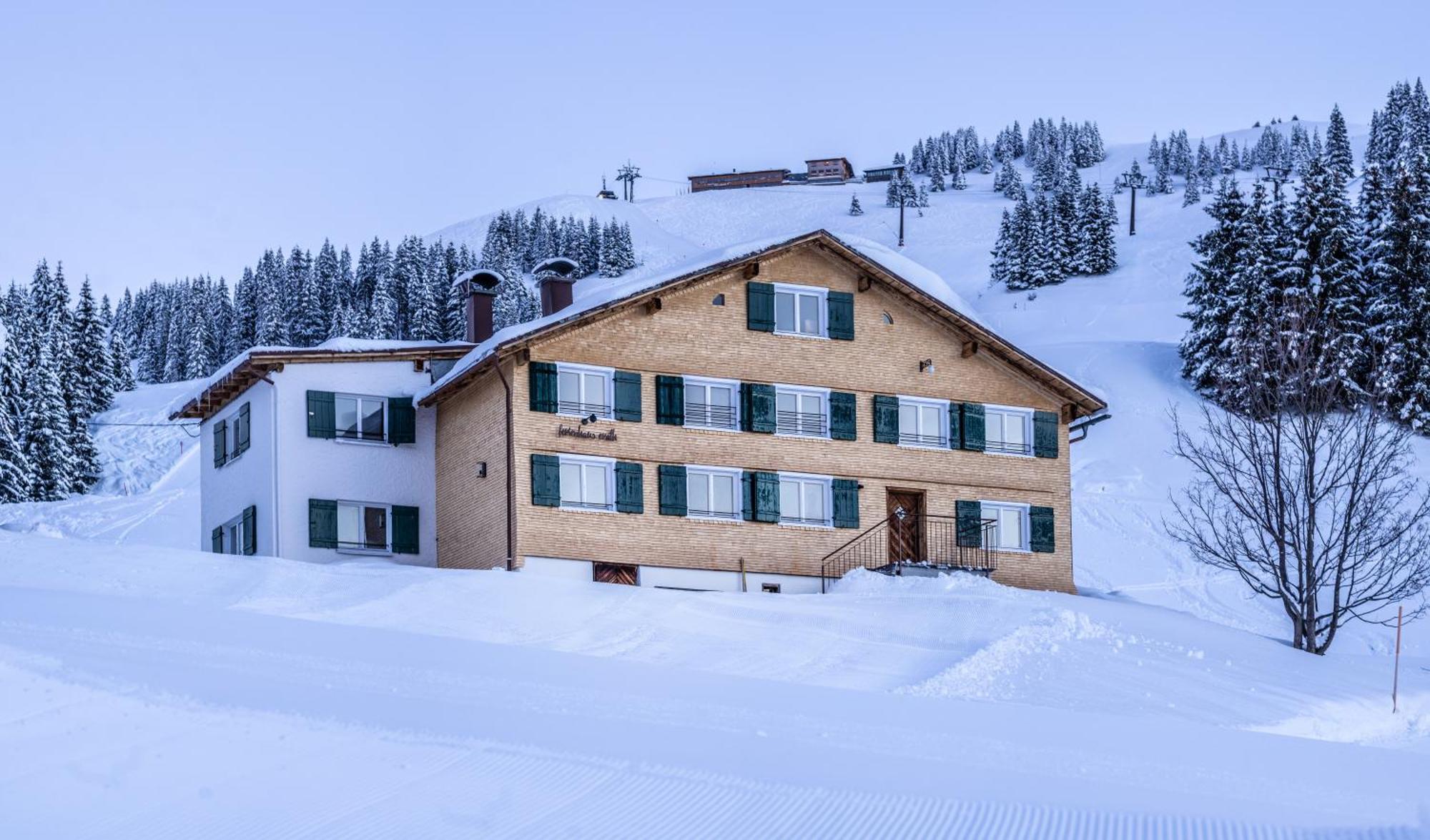 Ferienhaus Erath Villa Damüls Buitenkant foto